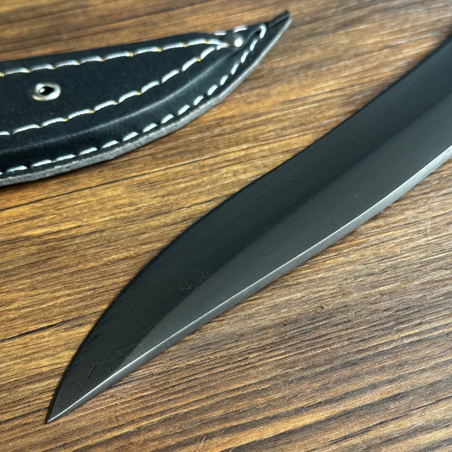 fixed blade knife with nylon sheath
