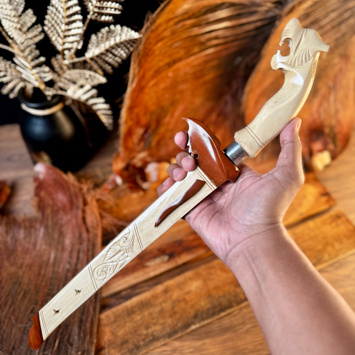 hand-forged Indonesian Laduk knife carbon steel blade side profile