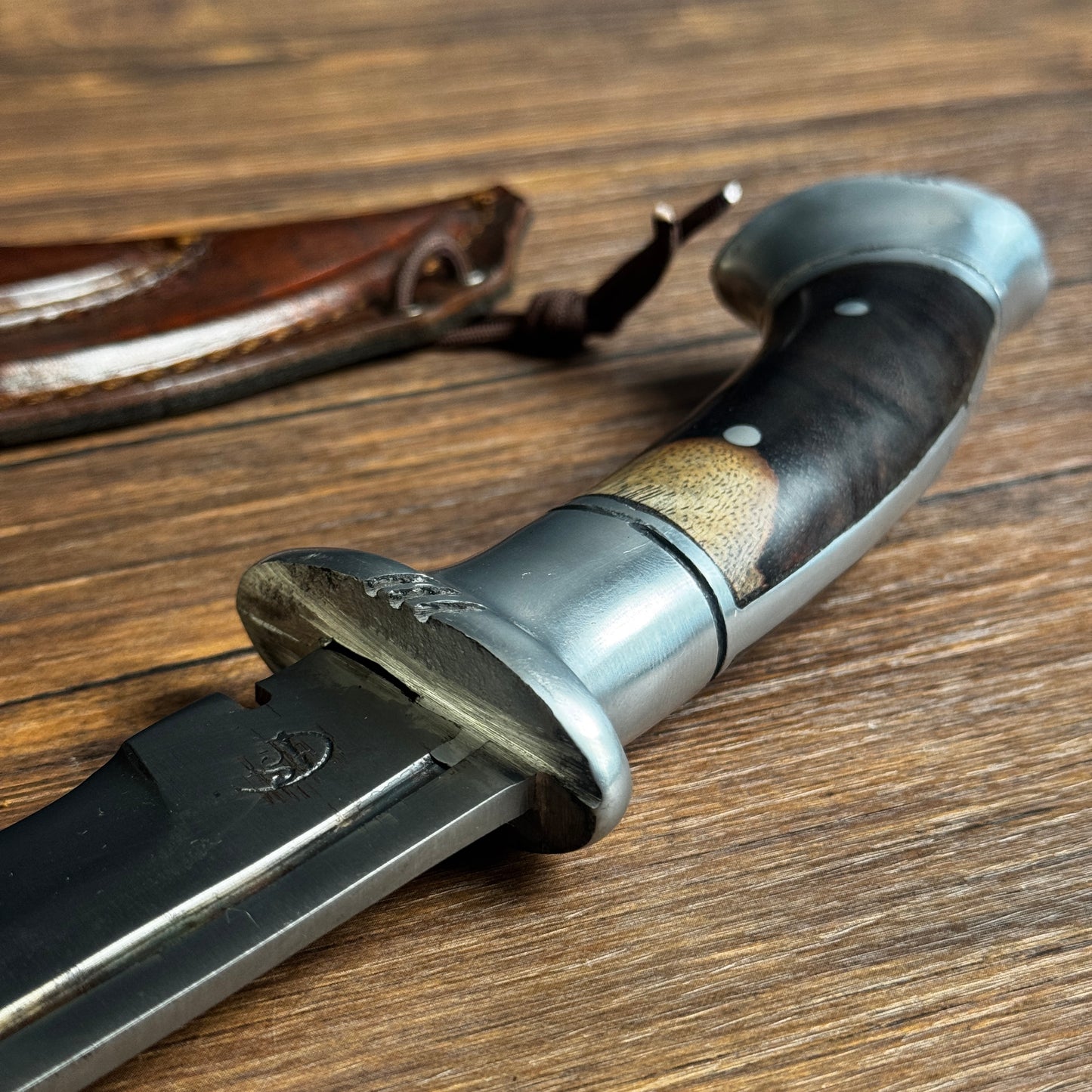 kukri machete rosewood handle close up detail